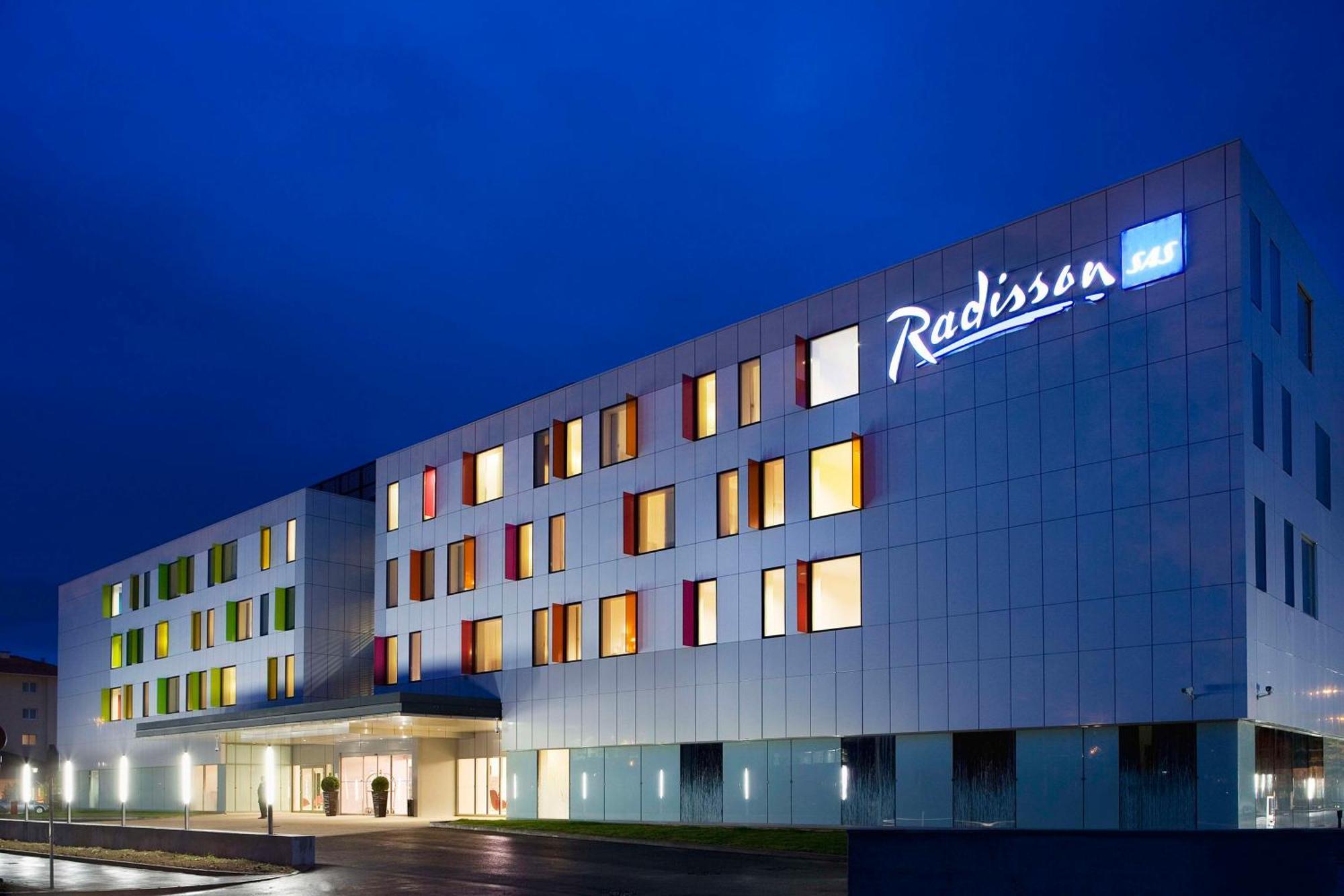 Radisson Blu Hotel Toulouse Airport Blagnac Dış mekan fotoğraf